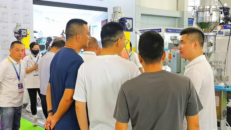 需求分析：明确项目类型与目标受众